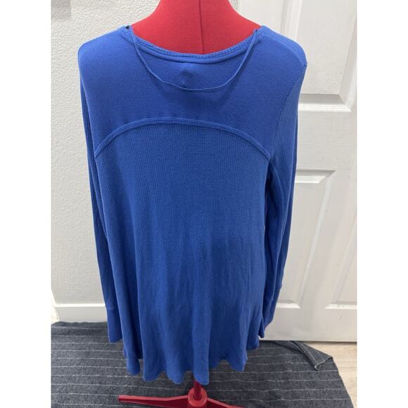 Long Sleeve Blue Thermal Top V-Neck Relaxed Fit Casual Everyday - Picture 2 of 6